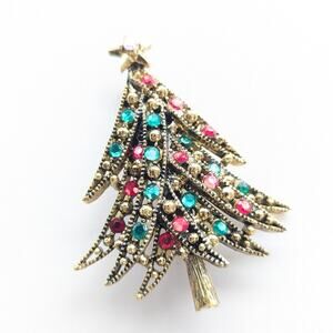 Vintage Hollycraft Gold Tone Rhinestone Ornate Christmas Tree Holiday Brooch